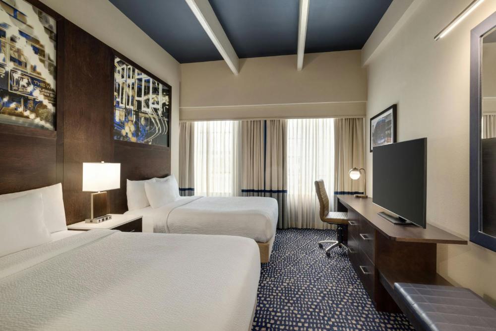Queen Room with Two Queen Beds interior